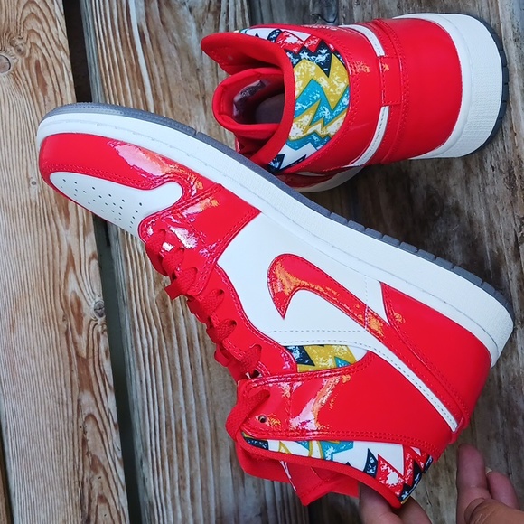 Jordan Other - Jordan 1 mids Barcelona